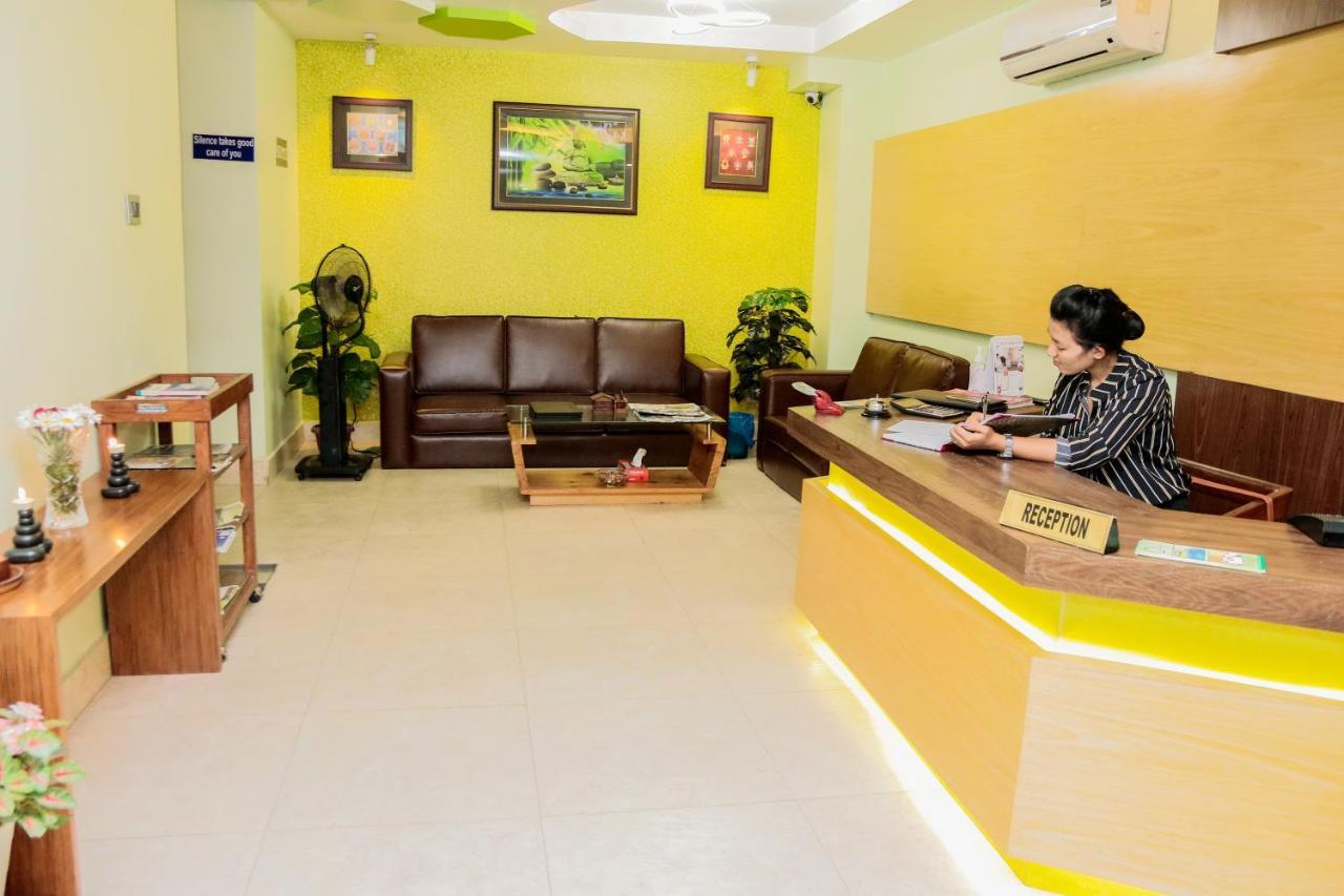 Retro Hotel And Spa Kathmandu Bagian luar foto